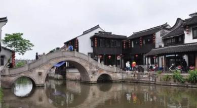 中国红十字基金会携手滴滴公益捐赠应急救护一体机 助力保障河南2024春运